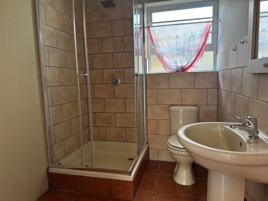 3 Bedroom Property for Sale in Wavecrest Eastern Cape
